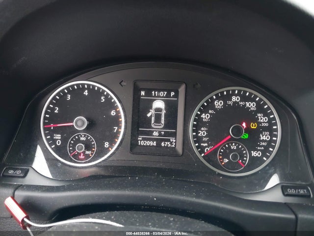 WVGUV7AX6HK013449 Volkswagen Tiguan 2.0t Sport