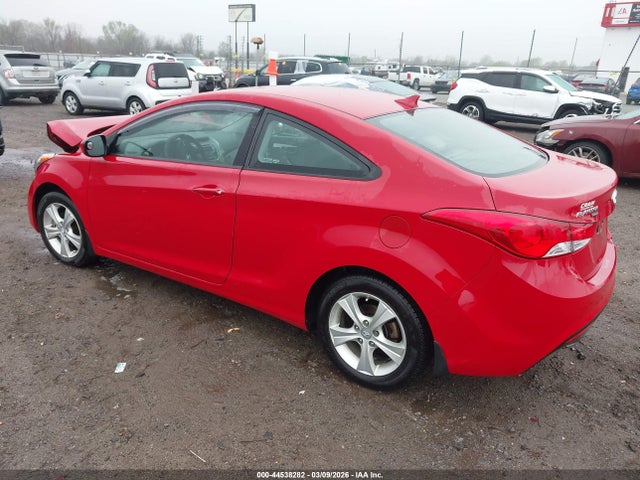 2013 Hyundai Elantra Gs მანქანა იყიდება აუქციონზე, vin: KMHDH6AE3DU015156, აუქციონის ნომერი: 44538282
