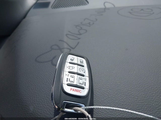 Chrysler Pacifica Select 2026 2C4RC1BG6TR156939 Image 11