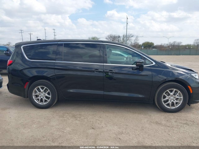 Chrysler Pacifica Select 2026 2C4RC1BG6TR156939 Image 13