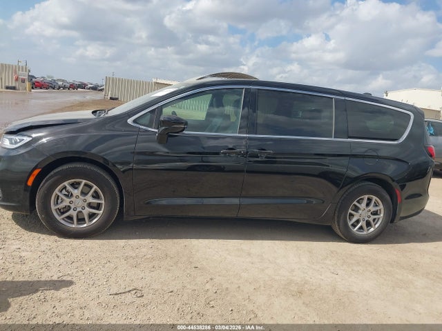 Chrysler Pacifica Select 2026 2C4RC1BG6TR156939 Image 14