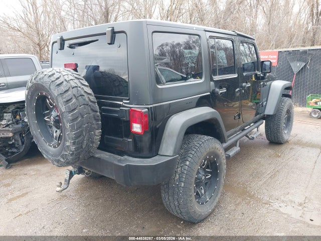 44538287 :رقم المزاد ، 1C4BJWDG1DL530935 vin ، 2013 Jeep Wrangler Unlimited Sport مزاد بيع