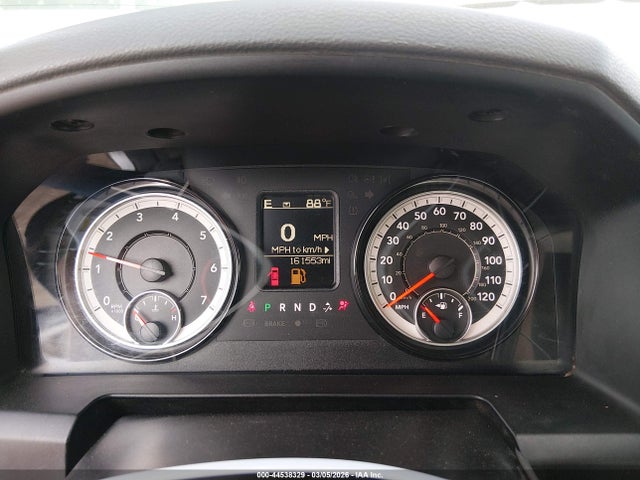 44538329 :رقم المزاد ، 3C6UR5CJ3JG257182 vin ، 2018 Ram 2500 Tradesman  4x4 6'4 Box مزاد بيع