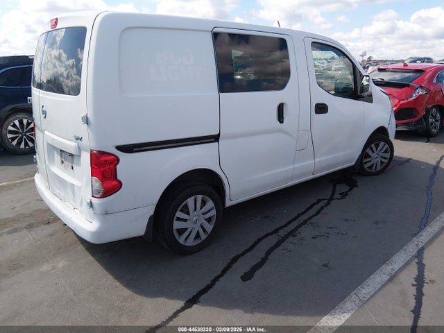 44538330 :رقم المزاد ، 3N6CM0KN8HK714924 vin ، 2017 Nissan Nv200 Sv مزاد بيع