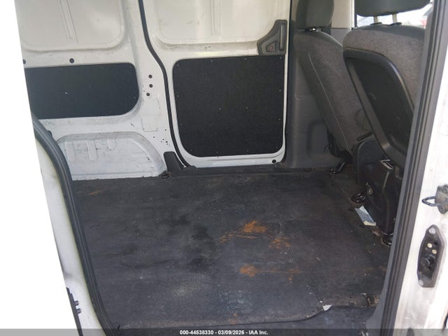 44538330 :رقم المزاد ، 3N6CM0KN8HK714924 vin ، 2017 Nissan Nv200 Sv مزاد بيع