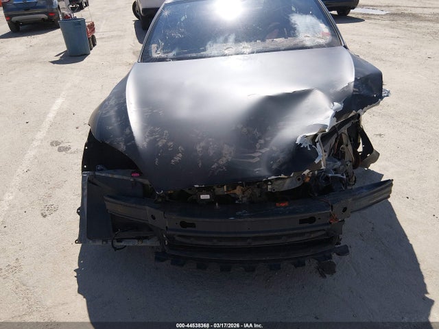 44538368 :رقم المزاد ، 5YJSA1CN3DFP05580 vin ، 2013 Tesla Model S مزاد بيع