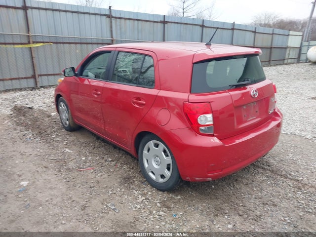 2013 SCION XD JTKKUPB4XD1030735 Photo 2