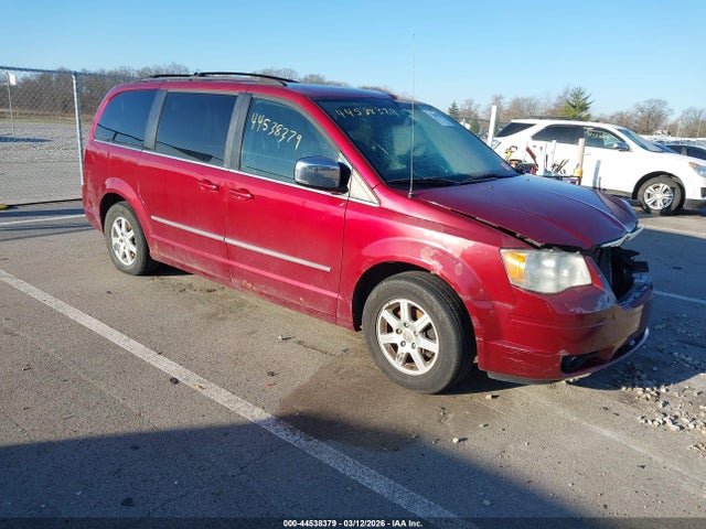2010 CHRYSLER TOWN & COUNTRY 2A4RR8DX1AR394936 Photo 0
