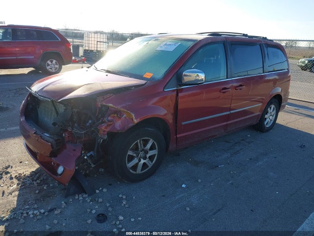2010 CHRYSLER TOWN & COUNTRY 2A4RR8DX1AR394936 Photo 1