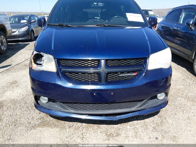 44538386 :رقم المزاد ، 2C4RDGEG8DR561326 vin ، 2013 Dodge Grand Caravan R/t مزاد بيع