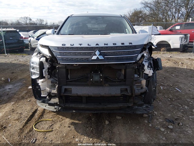2024 Mitsubishi Outlander Se 2.5 2wd/se Black Edition S-awc/se Black Edition W/pano Roof S-awc მანქანა იყიდება აუქციონზე, vin: JA4J3VA81RZ055797, აუქციონის ნომერი: 44538408