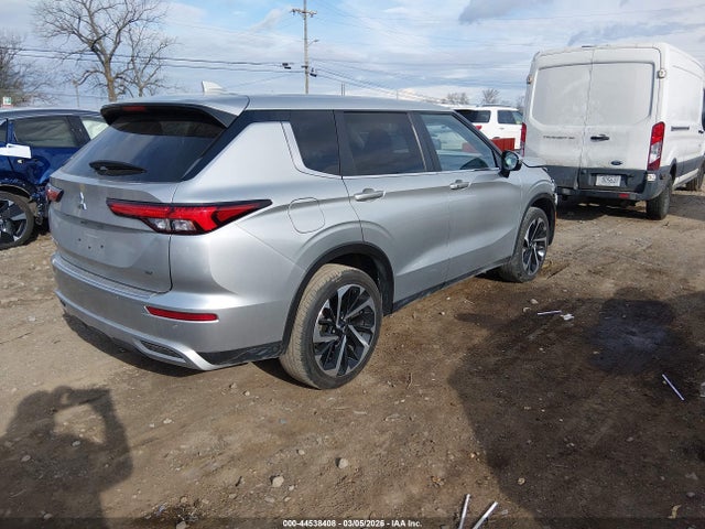 2024 Mitsubishi Outlander Se 2.5 2wd/se Black Edition S-awc/se Black Edition W/pano Roof S-awc მანქანა იყიდება აუქციონზე, vin: JA4J3VA81RZ055797, აუქციონის ნომერი: 44538408