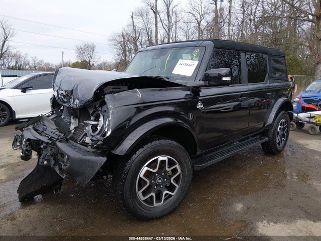 Продажа на аукционе авто 2024 Ford Bronco Outer Banks, vin: 1FMDE8BH6RLA43186, номер лота: 44538447
