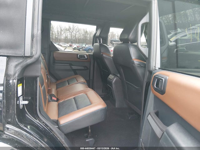 Продажа на аукционе авто 2024 Ford Bronco Outer Banks, vin: 1FMDE8BH6RLA43186, номер лота: 44538447