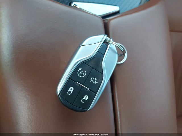 2017 MASERATI LEVANTE ZN661YUA6HX225811 Photo 10