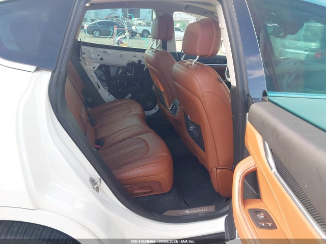 2017 MASERATI LEVANTE ZN661YUA6HX225811 Photo 7