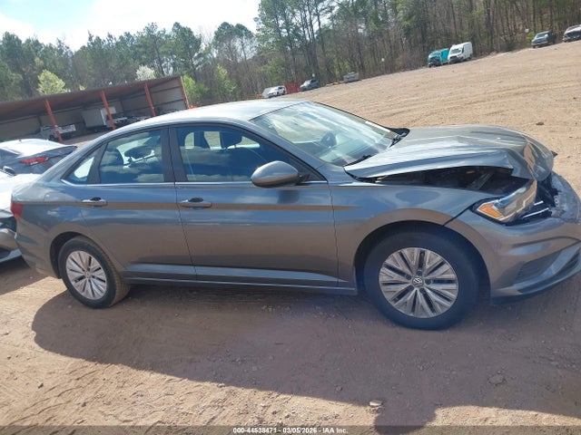 Aukcja sprzedaży 2019 Volkswagen Jetta 1.4t R-line/1.4t S/1.4t Se, vin: 3VWCB7BU4KM135303, numer aukcji: 44538471