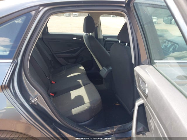 Aukcja sprzedaży 2019 Volkswagen Jetta 1.4t R-line/1.4t S/1.4t Se, vin: 3VWCB7BU4KM135303, numer aukcji: 44538471
