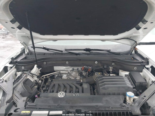 Продажа на аукционе авто 2018 Volkswagen Atlas 3.6l V6 Se, vin: 1V2KR2CA3JC523784, номер лота: 44538536