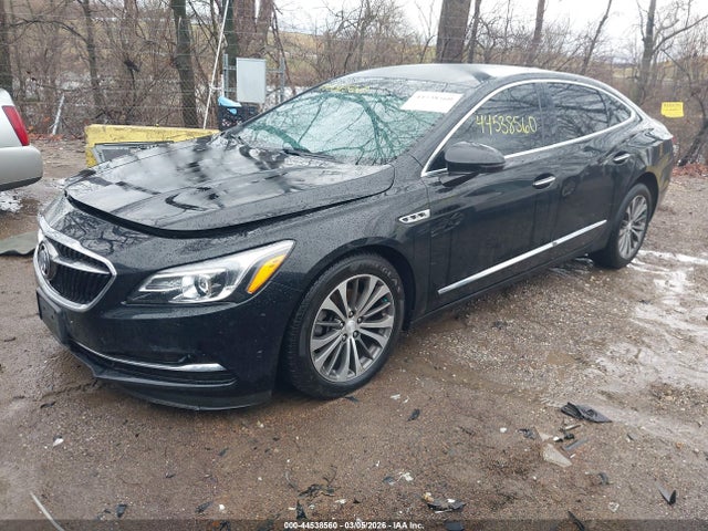 44538560 :رقم المزاد ، 1G4ZP5SS4HU170103 vin ، 2017 Buick Lacrosse Essence مزاد بيع