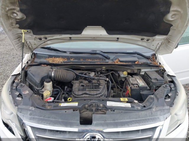 Продаж на аукціоні авто 2011 Volkswagen Routan Sel Premium, vin: 2V4RW6DG6BR645850, номер лоту: 44538566