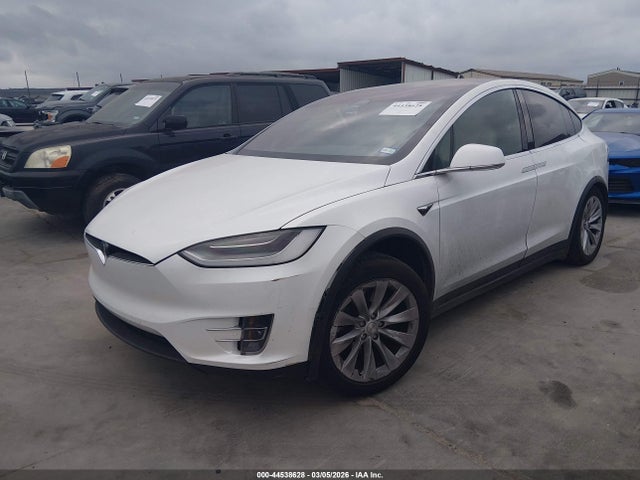 2020 TESLA MODEL X 5YJXCBE21LF250770 Photo 1