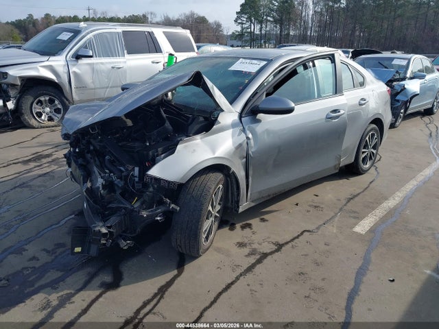 44538664 :رقم المزاد ، 3KPF24AD0NE424502 vin ، 2022 Kia Forte Lxs مزاد بيع