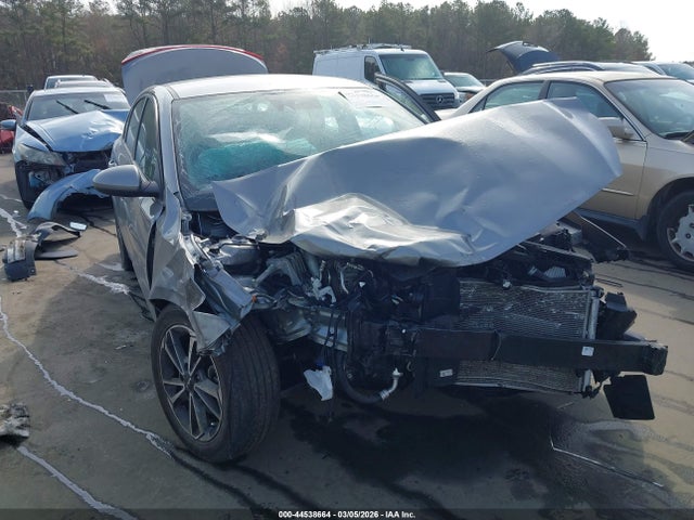 44538664 :رقم المزاد ، 3KPF24AD0NE424502 vin ، 2022 Kia Forte Lxs مزاد بيع