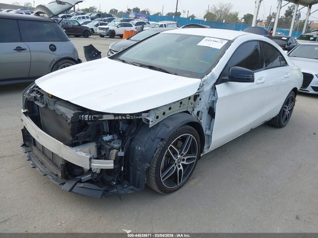 Mercedes-Benz CLA 250 2019 WDDSJ4EB7KN704943 Image 2