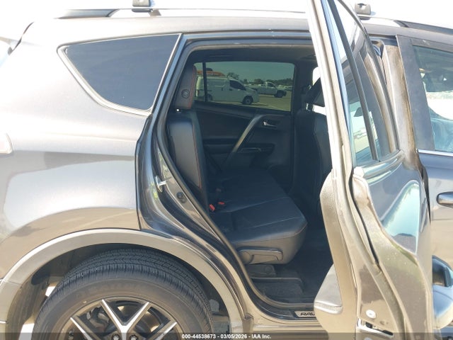 Toyota RAV4 SE 2018 2T3NFREV1JW438584 Image 8