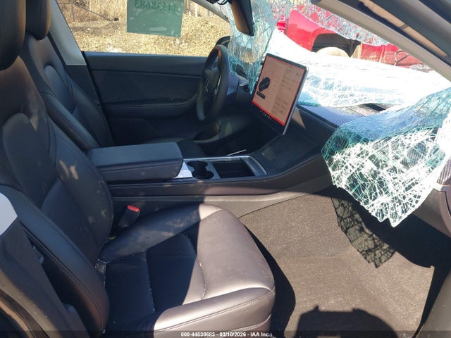 2022 TESLA MODEL Y 7SAYGDEEXNF327589 Photo 4