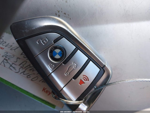 2023 BMW M8 CABRIOLET WBSDZ0C02PCM59017 Photo 10