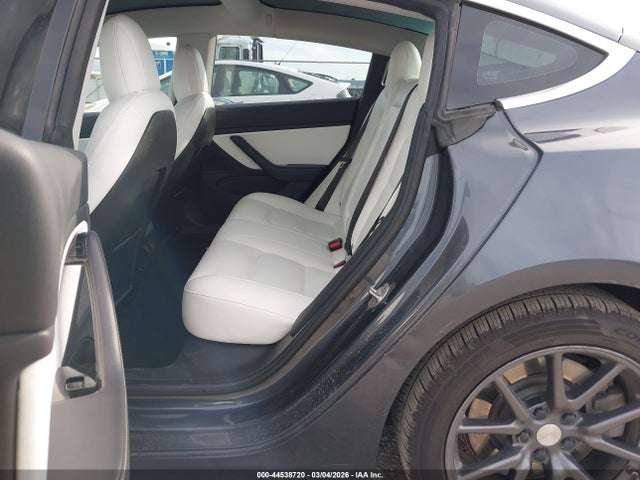 Продаж на аукціоні авто 2018 Tesla Model 3 Long Range/performance, vin: 5YJ3E1EB6JF096069, номер лоту: 44538720