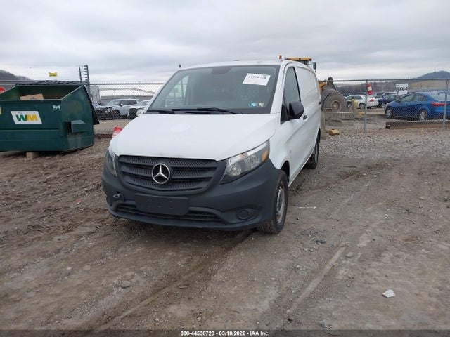 44538728 :رقم المزاد ، W1YV0BEY9M3913999 vin ، 2021 Mercedes-benz Metris مزاد بيع
