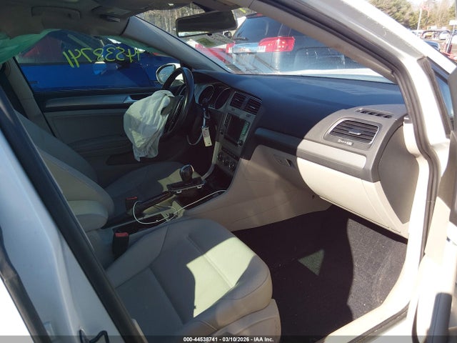 Auction sale of the 2016 Volkswagen Golf Sportwagen Tsi Limited Edition, vin: 3VWC17AU3GM520234, lot number: 44538741