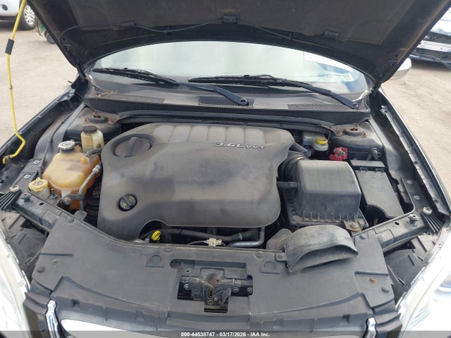 44538747 :رقم المزاد ، 1C3BC2FG3BN580158 vin ، 2011 Chrysler 200 Limited مزاد بيع