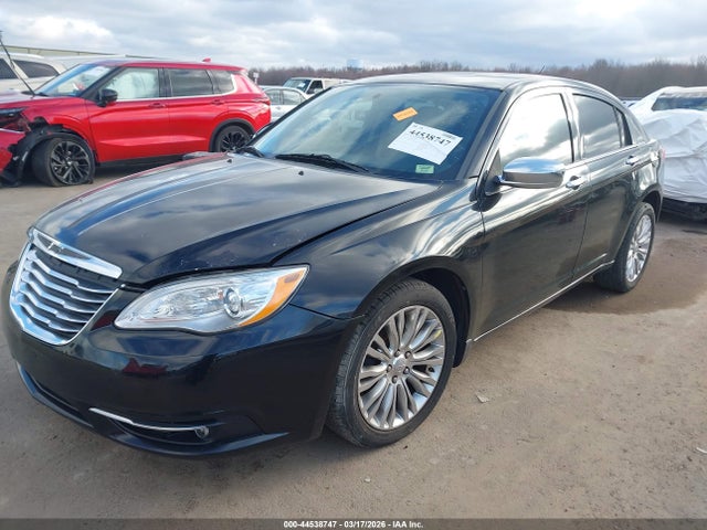 44538747 :رقم المزاد ، 1C3BC2FG3BN580158 vin ، 2011 Chrysler 200 Limited مزاد بيع