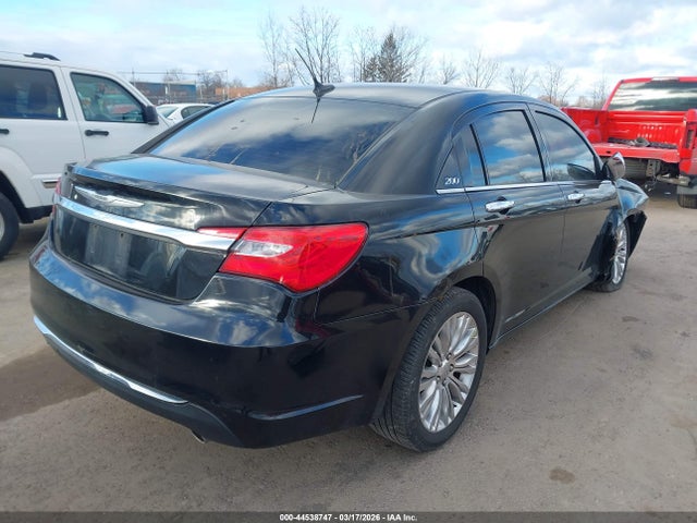 44538747 :رقم المزاد ، 1C3BC2FG3BN580158 vin ، 2011 Chrysler 200 Limited مزاد بيع