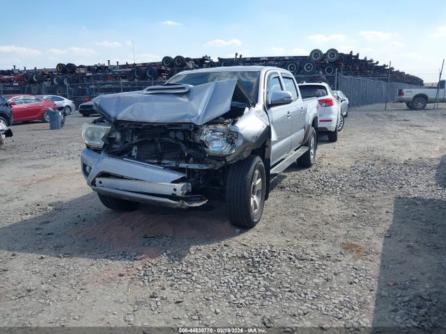 Toyota Tacoma Prerunner V6 2014 5TFJU4GN7EX052189 Image 2