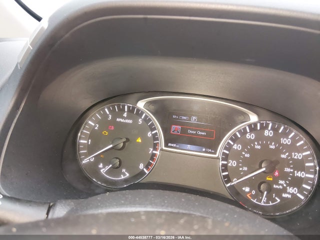 44538777 :رقم المزاد ، 5N1DR2AM4LC616917 vin ، 2020 Nissan Pathfinder S 4wd مزاد بيع