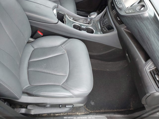 Продаж на аукціоні авто 2020 Buick Envision Fwd Essence, vin: LRBFXCSA2LD212147, номер лоту: 44538783