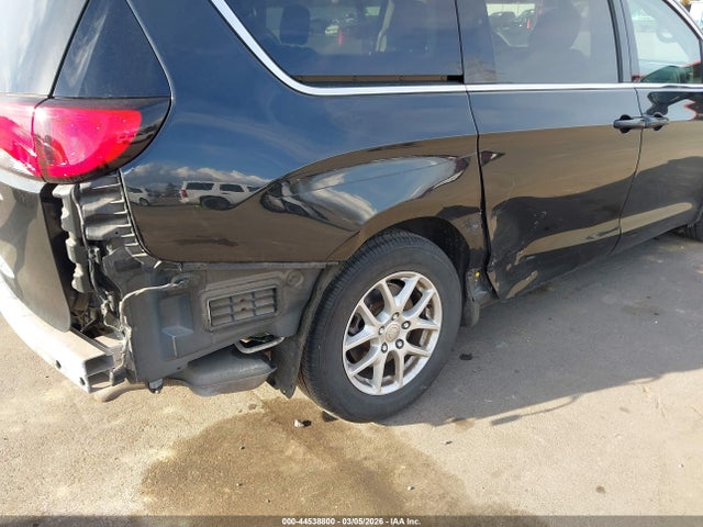 2018 Chrysler Pacifica Touring მანქანა იყიდება აუქციონზე, vin: 2C4RC1DG0JR130167, აუქციონის ნომერი: 44538800
