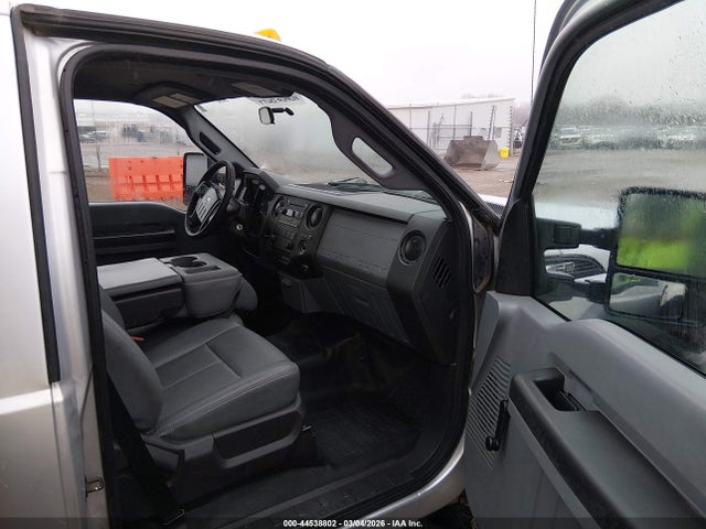 2016 Ford F-450 Chassis Xl მანქანა იყიდება აუქციონზე, vin: 1FDTF4GT4GEC75592, აუქციონის ნომერი: 44538802
