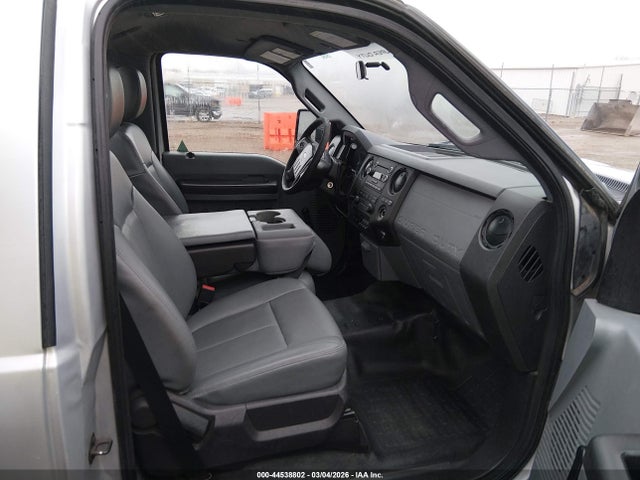 2016 Ford F-450 Chassis Xl მანქანა იყიდება აუქციონზე, vin: 1FDTF4GT4GEC75592, აუქციონის ნომერი: 44538802