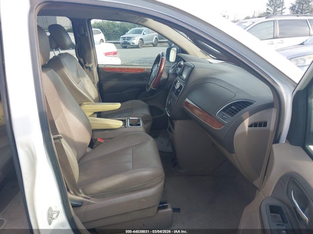 Продаж на аукціоні авто 2014 Chrysler Town & Country Touring, vin: 2C4RC1BGXER225554, номер лоту: 44538831