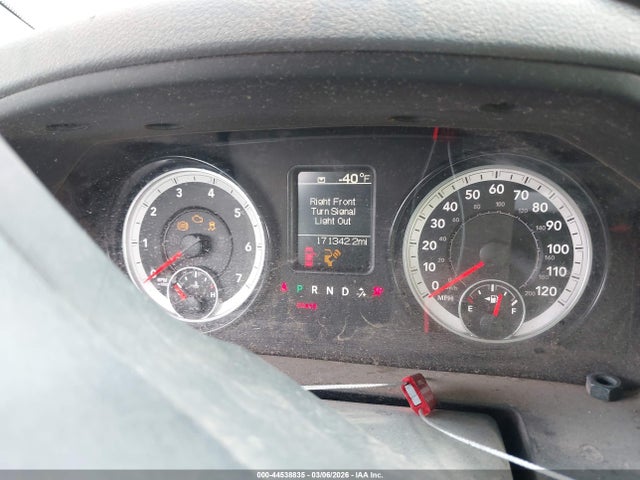 44538835 :رقم المزاد ، 1C6RR7FT0FS702699 vin ، 2015 Ram 1500 Express مزاد بيع