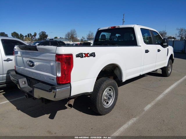 Ford F-350 Xl 2018 1FT8W3B63JEC83857 Image 4