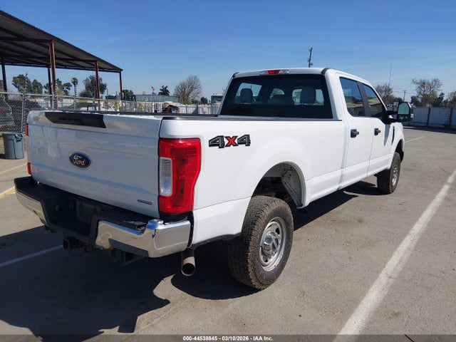 Ford F-350 Xl 2018 1FT8W3B65JEC83858 Image 4