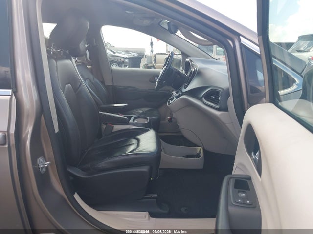 Aukcja sprzedaży 2017 Chrysler Pacifica Touring-l, vin: 2C4RC1BG1HR610229, numer aukcji: 44538846