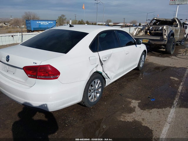 44538848 :رقم المزاد ، 1VWAT7A39EC118225 vin ، 2014 Volkswagen Passat 1.8t Wolfsburg Edition مزاد بيع